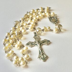 Italian Swarovski Pearl Sacred Heart of Jesus Rosary